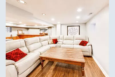 6674 W Hayes Avenue, Chicago, IL 60631 - Photo 25