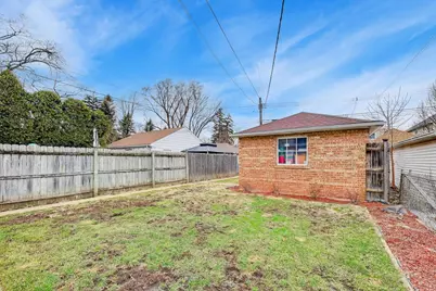 6674 W Hayes Avenue, Chicago, IL 60631 - Photo 39