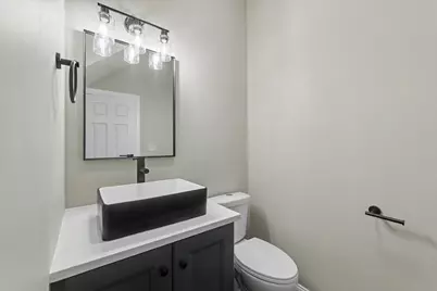 705 S State Street, Champaign, IL 61820 - Photo 17