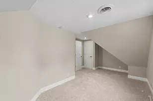 705 S State St, Champaign, IL 61820 - Photo 21