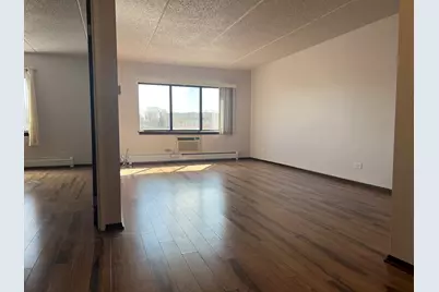 [Address not provided], Des Plaines, IL 60016 - Photo 3