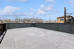 1912 W School St, Chicago, IL 60657 - Photo 45