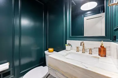 1912 W School Street, Chicago, IL 60657 - Photo 9