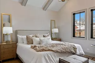 1912 W School St, Chicago, IL 60657 - Photo 21