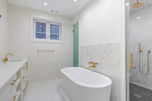 2026 N Orleans St, Chicago, IL 60614 - Photo 11