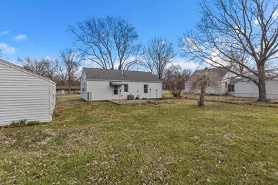 1351 W Pershing Road, Decatur, IL 62526 - Photo 21