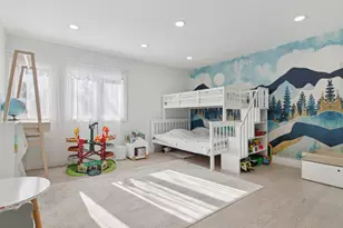 43 Oak Creek Ct, Burr Ridge, IL 60527 - Photo 17