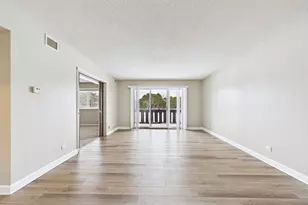 13000 W Heiden Circle, Lake Bluff, IL 60044 - Photo 7