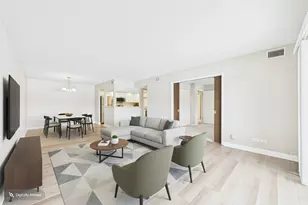 13000 W Heiden Circle, Lake Bluff, IL 60044 - Photo 9