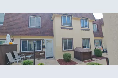 4035 Fitzjames Walk, Oak Lawn, IL 60453 - Photo 1