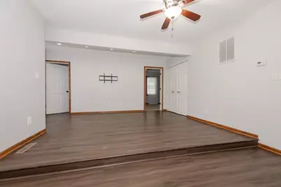 511 Armstrong Street, Morris, IL 60450 - Photo 3