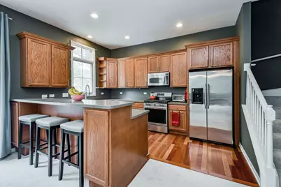 153 Dawson Drive, Elgin, IL 60120 - Photo 5