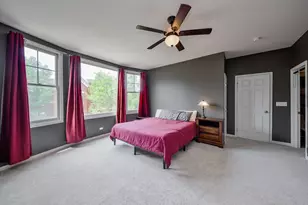 153 Dawson Dr, Elgin, IL 60120 - Photo 11
