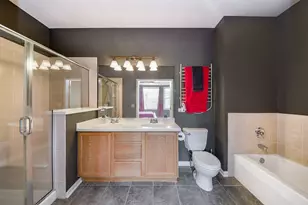 153 Dawson Dr, Elgin, IL 60120 - Photo 13