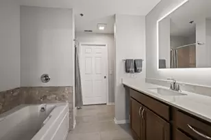 3135 Town Square Dr, Rolling Meadows, IL 60008 - Photo 11