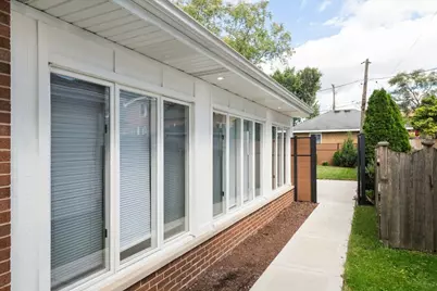 571 Byrd Road, Riverside, IL 60546 - Photo 23