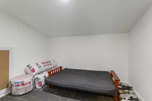 690 N Cove Ct, Decatur, IL 62521 - Photo 35