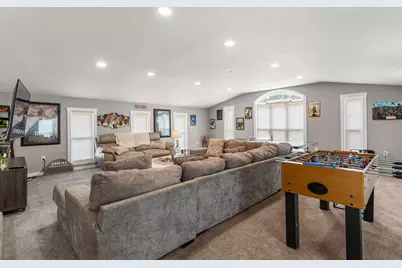 690 N Cove Court, Decatur, IL 62521 - Photo 31