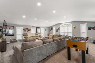 690 N Cove Ct, Decatur, IL 62521 - Photo 31