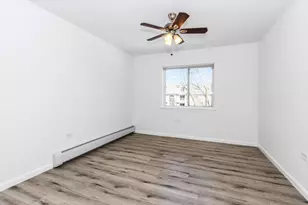 831 Mcintosh Ct, Prospect Heights, IL 60070 - Photo 13