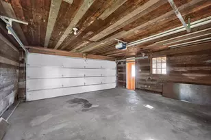 406 S Locust St, Sycamore, IL 60178 - Photo 41