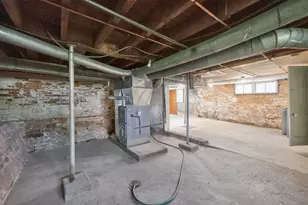 406 S Locust St, Sycamore, IL 60178 - Photo 35