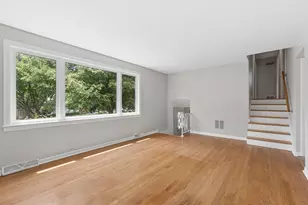 9018 Forest Ln E, Hickory Hills, IL 60457 - Photo 7
