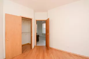 537 N Claremont Ave, Chicago, IL 60612 - Photo 11