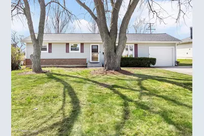 390 Arrowhead Trail, Carol Stream, IL 60188 - Photo 1
