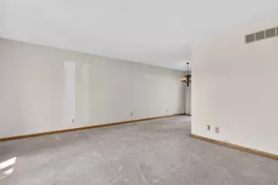 185 N Dewey St, Diamond, IL 60416 - Photo 5