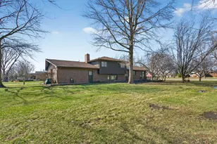 185 N Dewey St, Diamond, IL 60416 - Photo 33