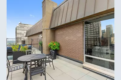 201 E Chestnut Street #23A, Chicago, IL 60611 - Photo 15