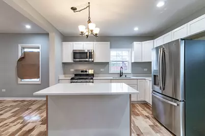 520 4th Street, Waukegan, IL 60085 - Photo 9