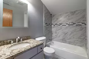 520 4th St, Waukegan, IL 60085 - Photo 15