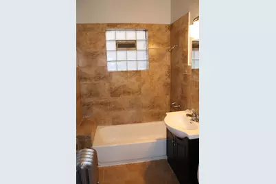 8512 S Manistee Avenue, Chicago, IL 60617 - Photo 15