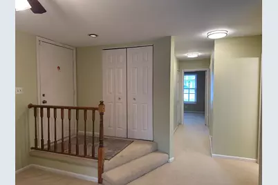 1310 Cromwell Court #1310, Vernon Hills, IL 60061 - Photo 3