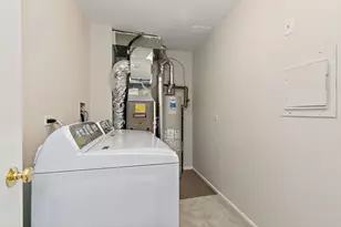 320 Woodbury Ct, Schaumburg, IL 60193 - Photo 17