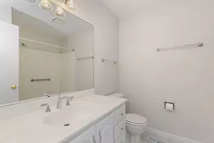 320 Woodbury Ct, Schaumburg, IL 60193 - Photo 15