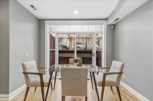 2838 N Damen Ave, Chicago, IL 60618 - Photo 17