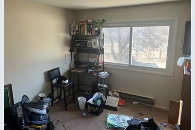 1062 N Highland Avenue, Aurora, IL 60506 - Photo 9