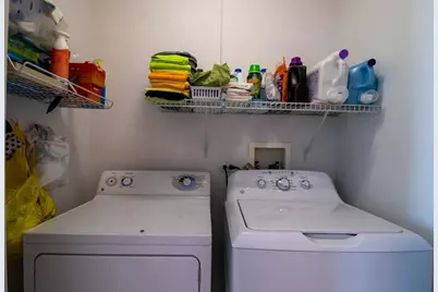 721 Summit Lane, Vernon Hills, IL 60061 - Photo 15