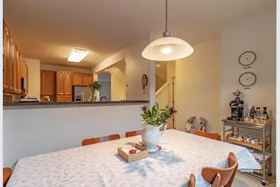 721 Summit Lane, Vernon Hills, IL 60061 - Photo 11