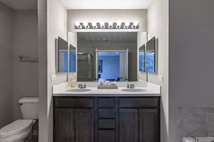 523 Town Center Blvd, Gilberts, IL 60136 - Photo 21