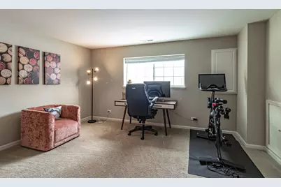 523 Town Center Boulevard, Gilberts, IL 60136 - Photo 25