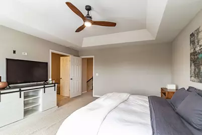 523 Town Center Boulevard, Gilberts, IL 60136 - Photo 17