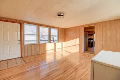 811 W 19th Street, Sterling, IL 61081 - Photo 11