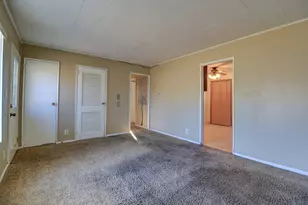 811 W 19th St, Sterling, IL 61081 - Photo 9