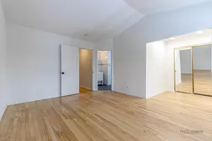 356 Redwing Dr, Deerfield, IL 60015 - Photo 17