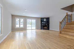 356 Redwing Dr, Deerfield, IL 60015 - Photo 11