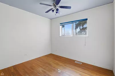 646 Dickens Avenue, Glendale Heights, IL 60139 - Photo 11